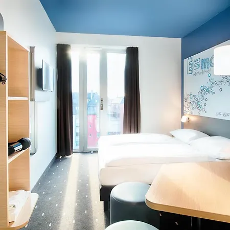 호텔 B&B 호텔 울름 3*