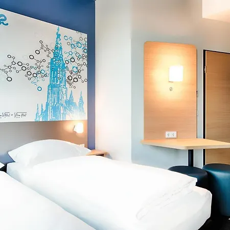 B&B 호텔 울름 3*