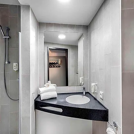 B&B Hotel Ulm 3*