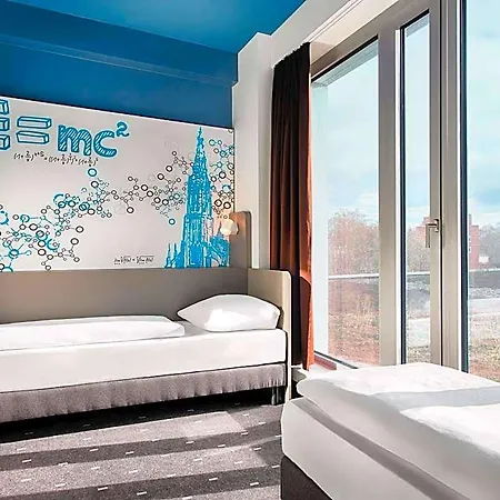Hotel B&B Hotel Ulm 3*
