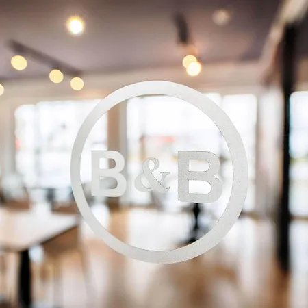 B&B Hotel Ulm Отель