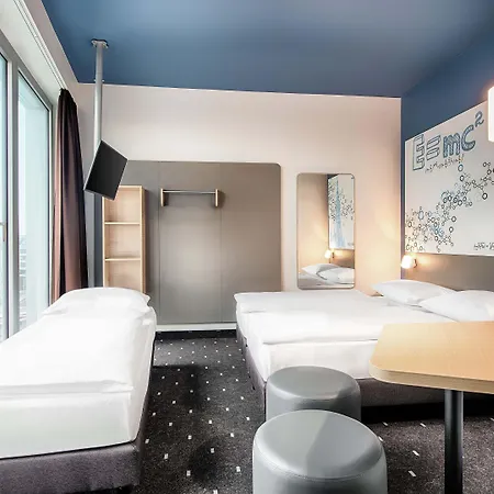 B&B Hotel Ulm Ульм