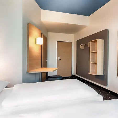 B&B Hotel Ulm 3*